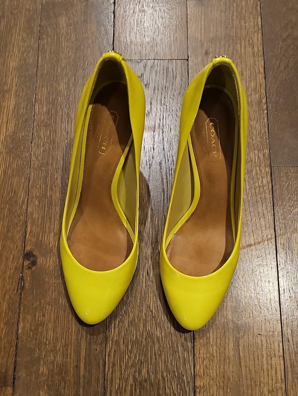 Coach NALA Patent Women’s Yellow Patent Pointed-Toe Heels